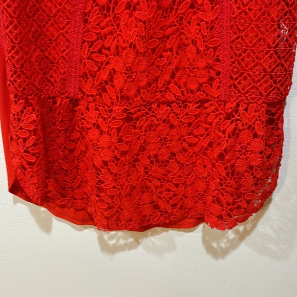 Embroidered Tank - Picture 3 of 5